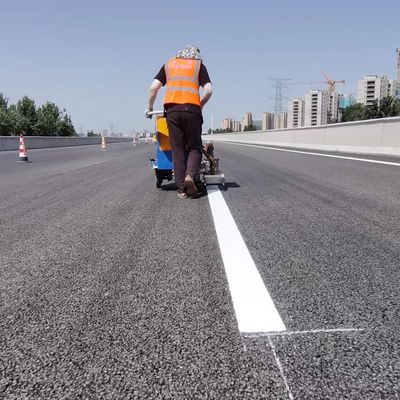 Máquina automática de marcação de linhas de estradas