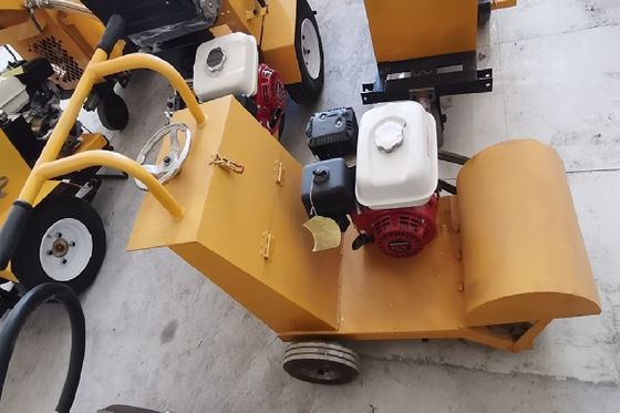 Máquina de varredura de sinalização rodoviária